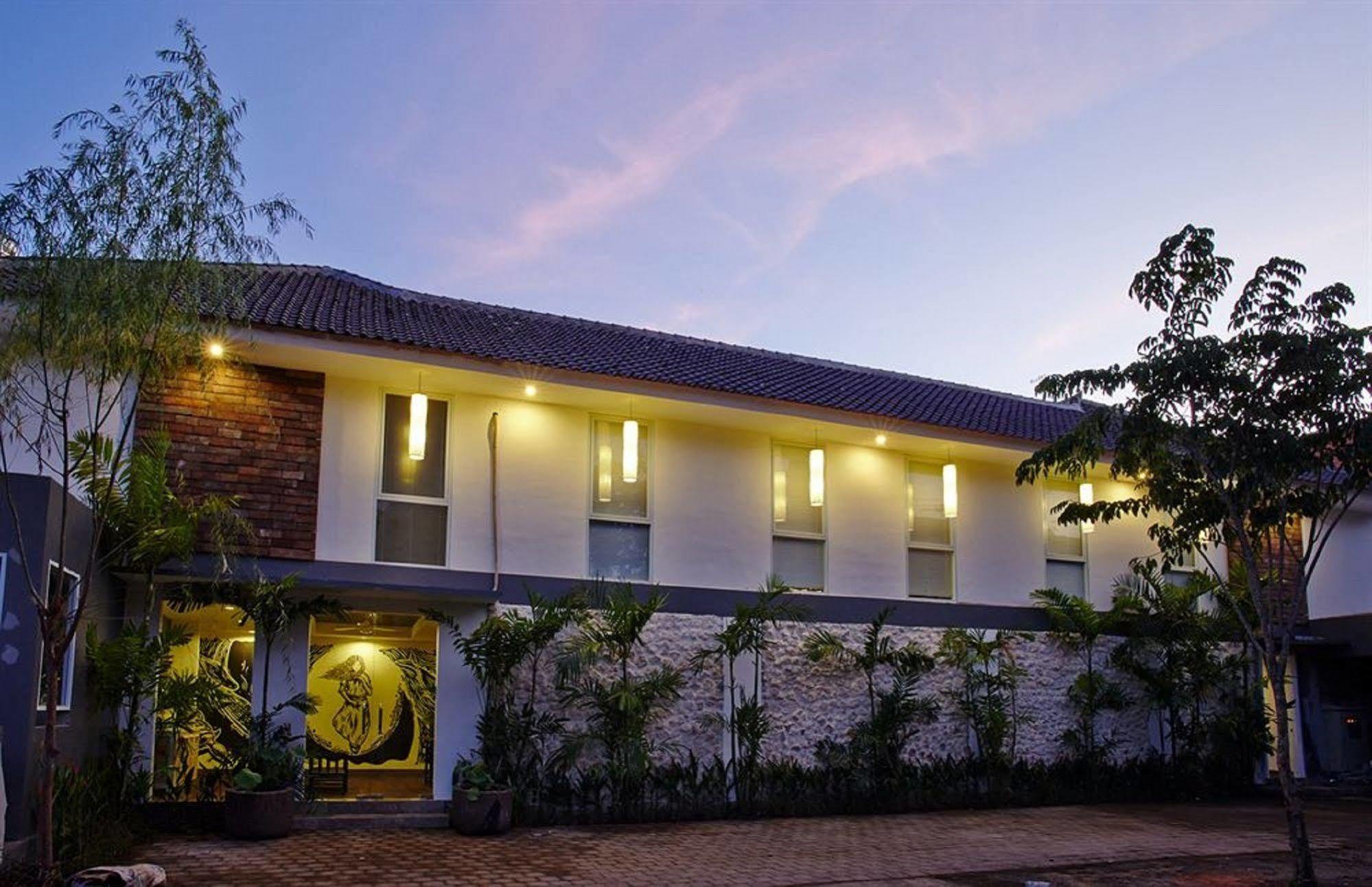 7 Bidadari Boutique Hotel Seminyak Esterno foto